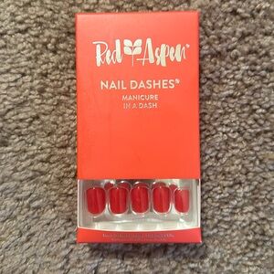 Red aspen nail dash